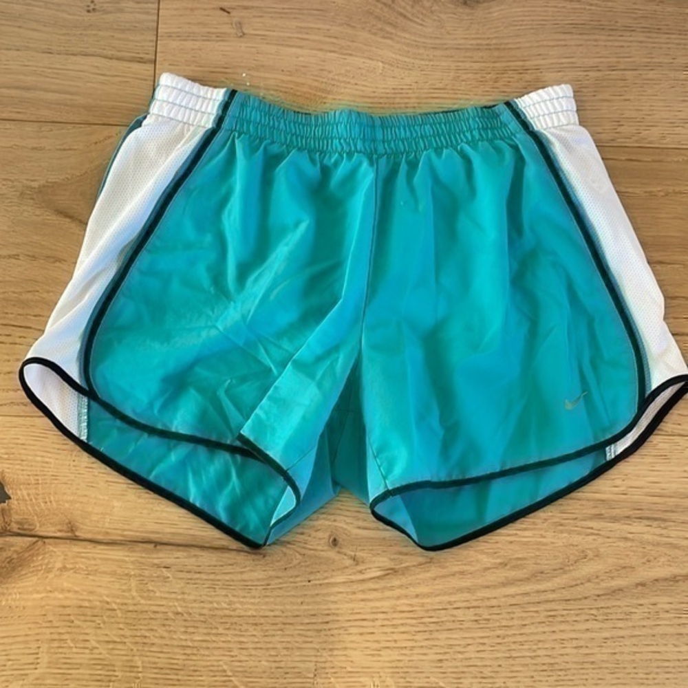Nike Dri-FIT Tempo Running Shorts Turquoise Blue Women’s Medium